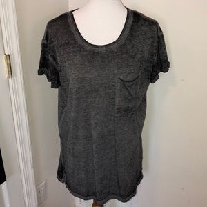 Black/gray comfy tee